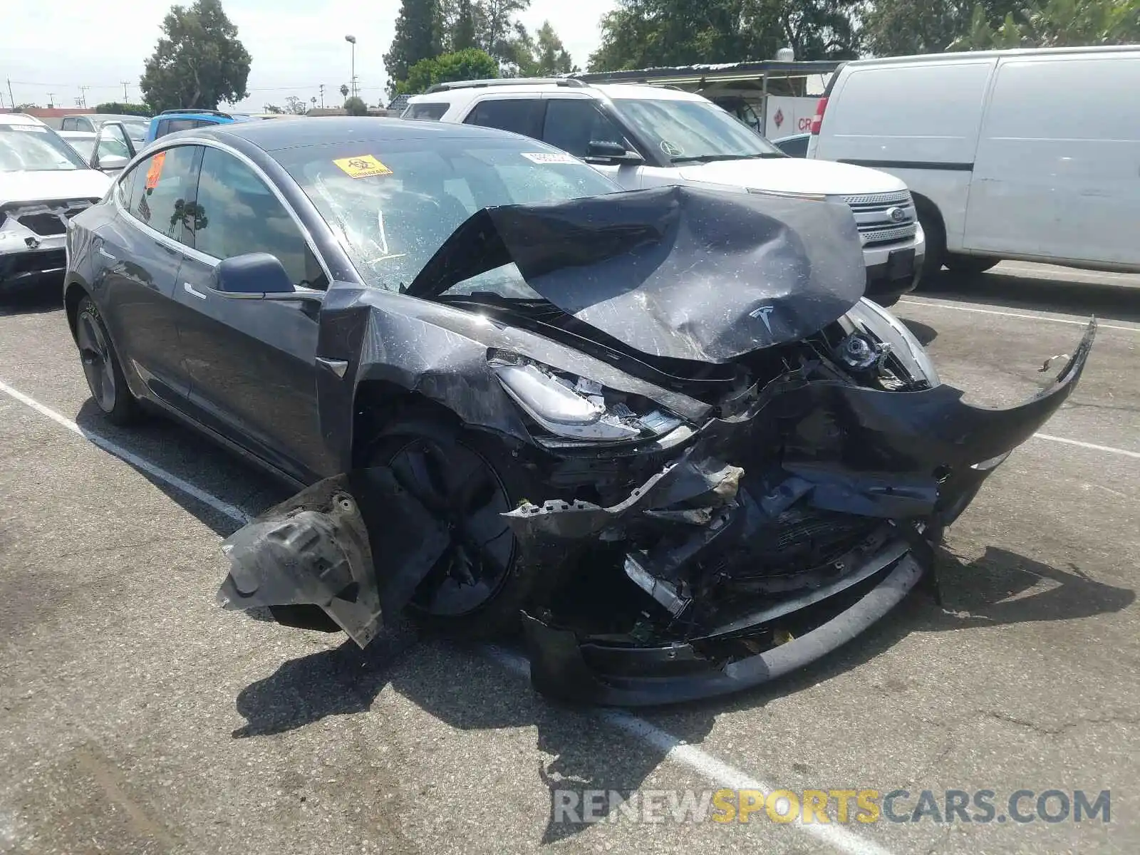 1 Фотография поврежденного автомобиля 5YJ3E1EB9KF386372 TESLA MODEL 3 2019