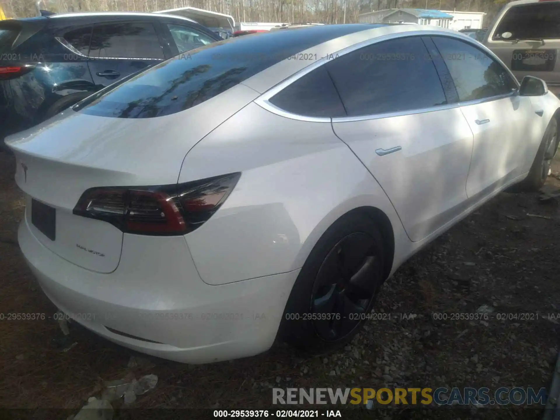 4 Photograph of a damaged car 5YJ3E1EB9KF388008 TESLA MODEL 3 2019