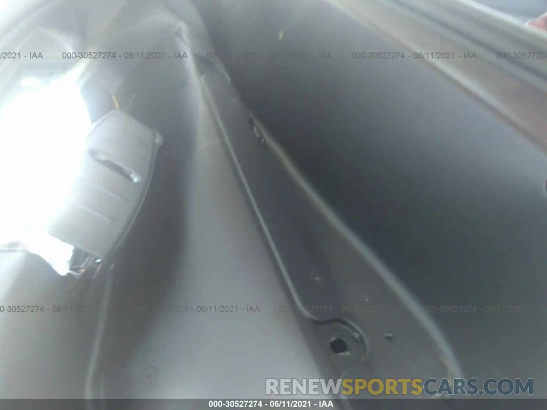 10 Photograph of a damaged car 5YJ3E1EB9KF390471 TESLA MODEL 3 2019