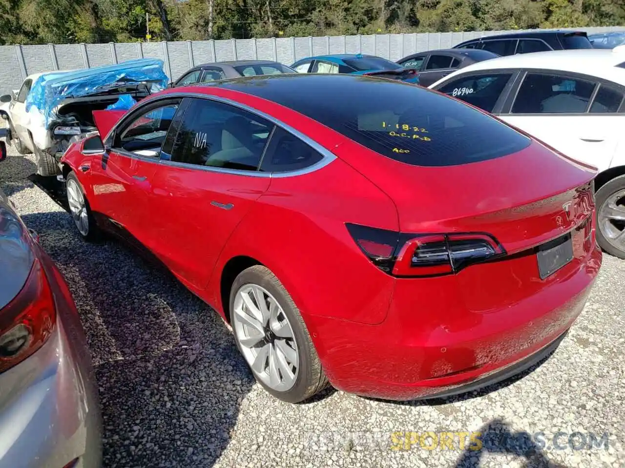 3 Photograph of a damaged car 5YJ3E1EB9KF406913 TESLA MODEL 3 2019