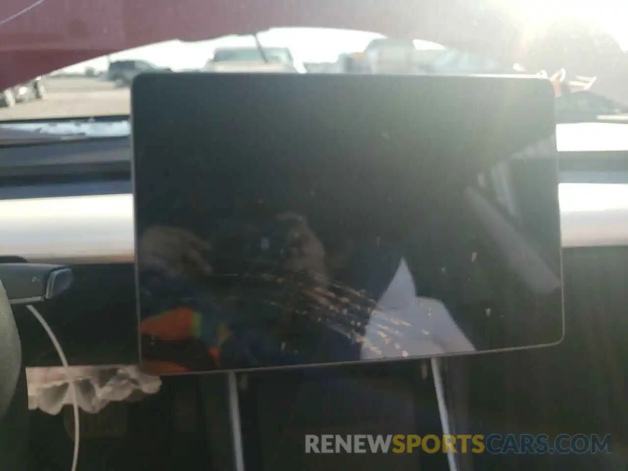 8 Photograph of a damaged car 5YJ3E1EB9KF406913 TESLA MODEL 3 2019