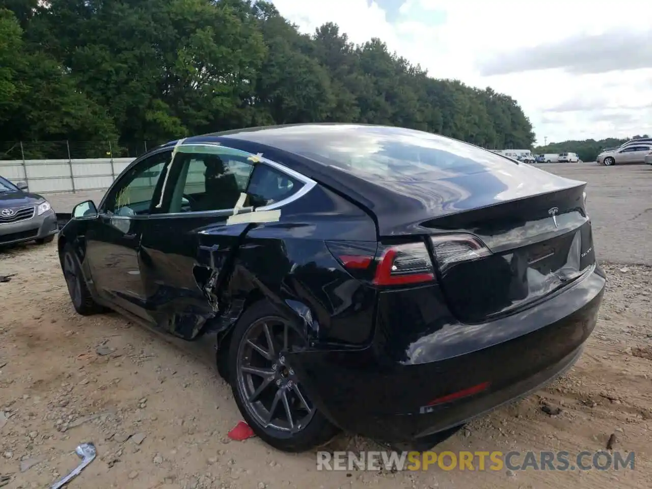 3 Photograph of a damaged car 5YJ3E1EB9KF417992 TESLA MODEL 3 2019