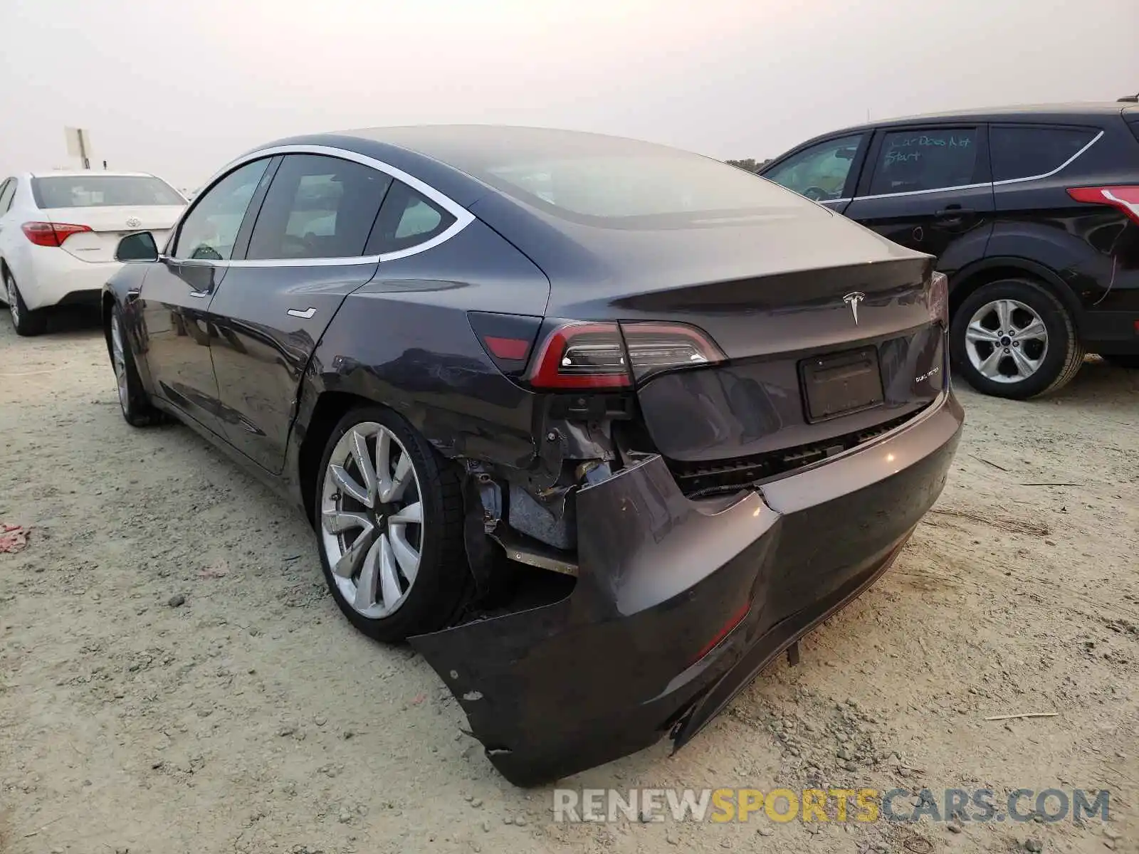 3 Photograph of a damaged car 5YJ3E1EB9KF433786 TESLA MODEL 3 2019