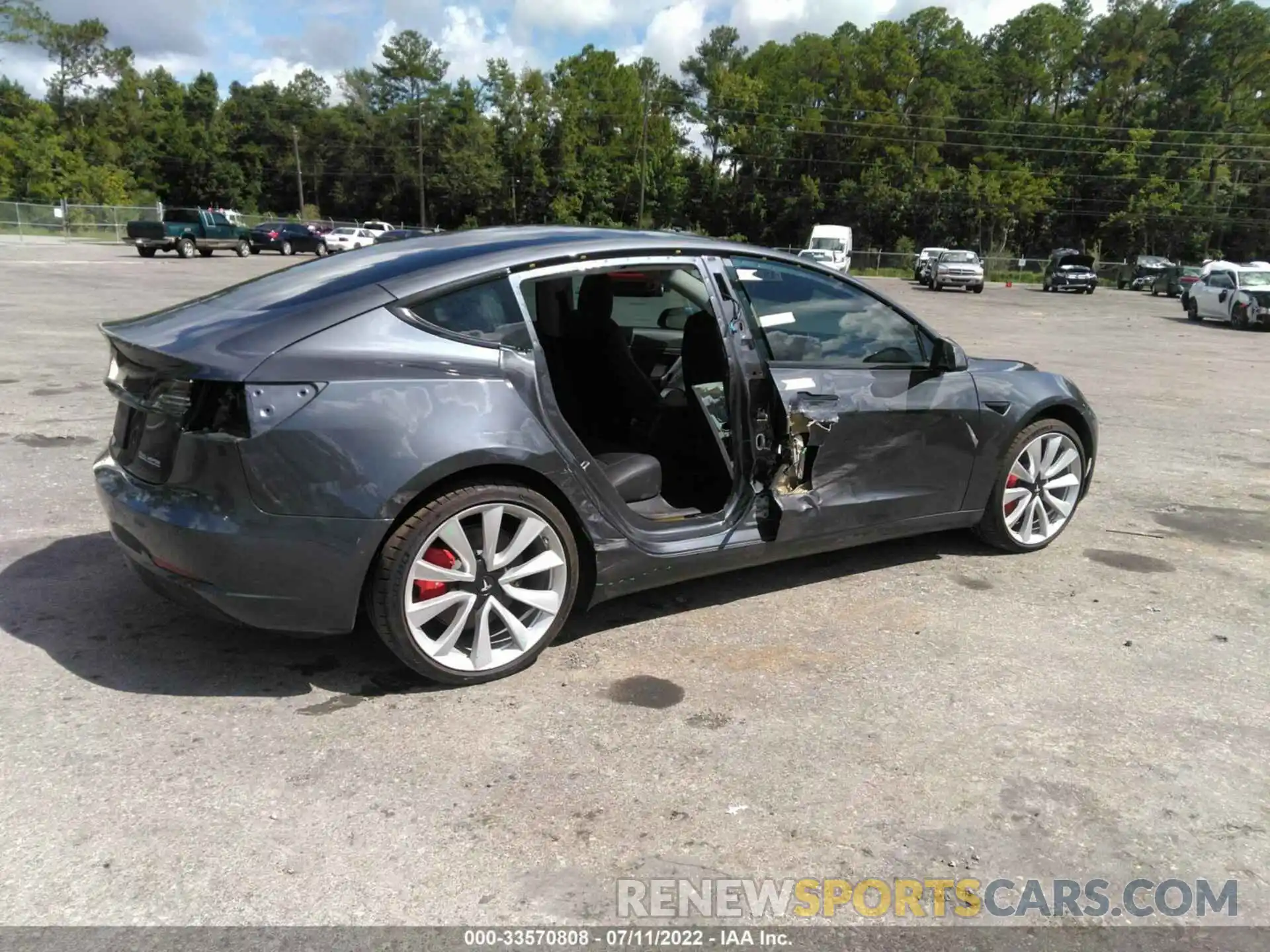 4 Photograph of a damaged car 5YJ3E1EB9KF434646 TESLA MODEL 3 2019