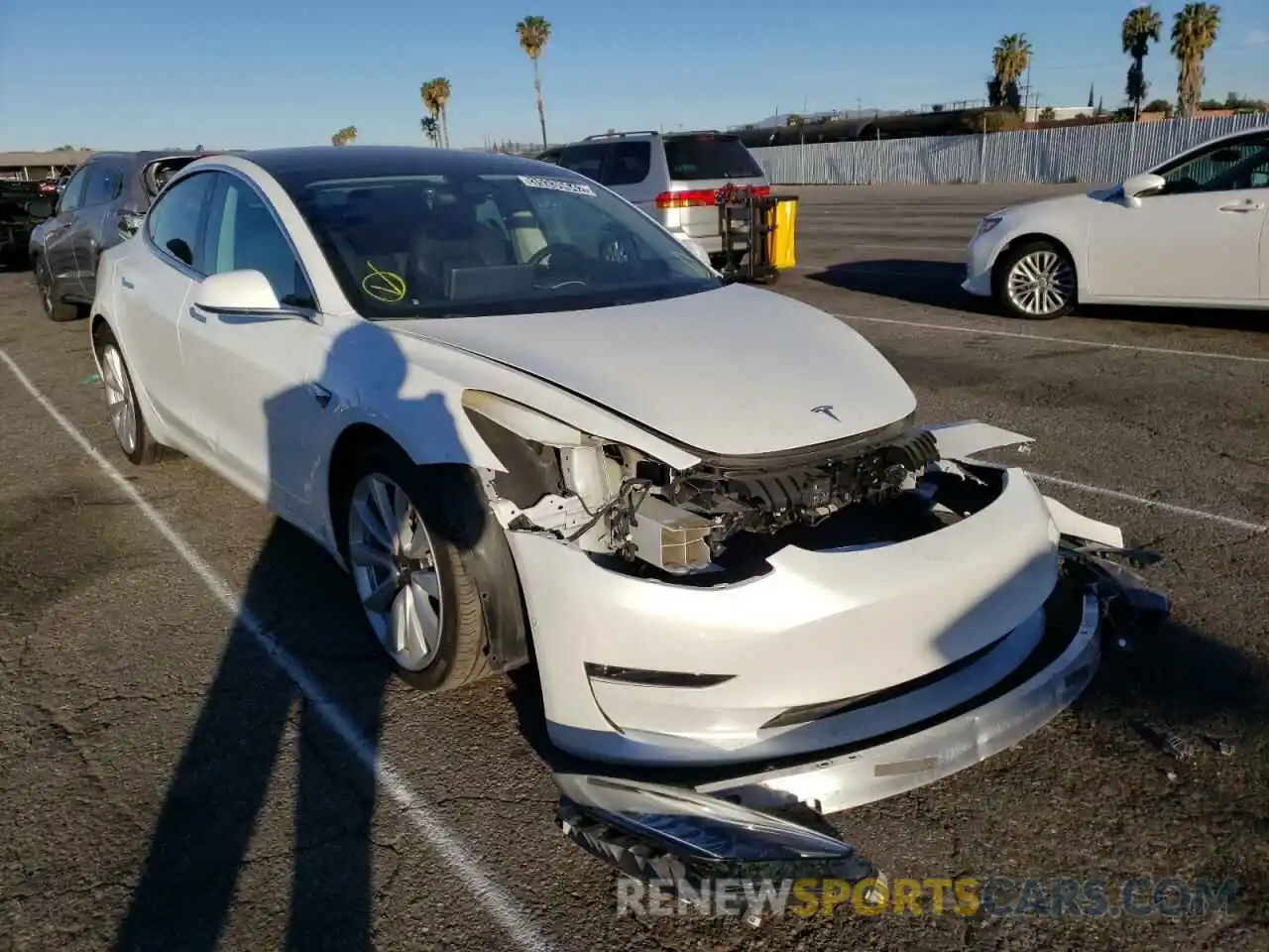 1 Photograph of a damaged car 5YJ3E1EB9KF437093 TESLA MODEL 3 2019