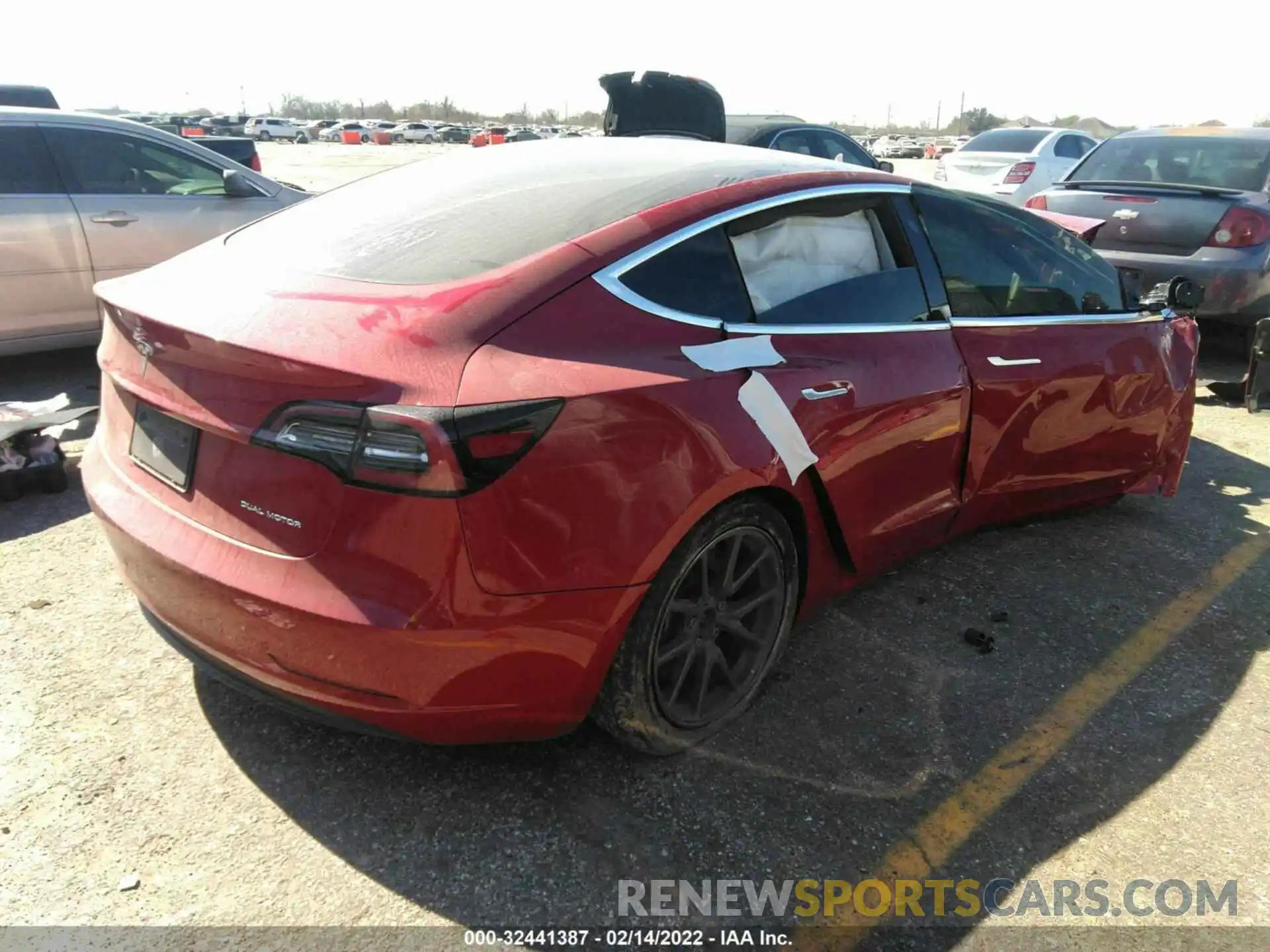 4 Photograph of a damaged car 5YJ3E1EB9KF454301 TESLA MODEL 3 2019