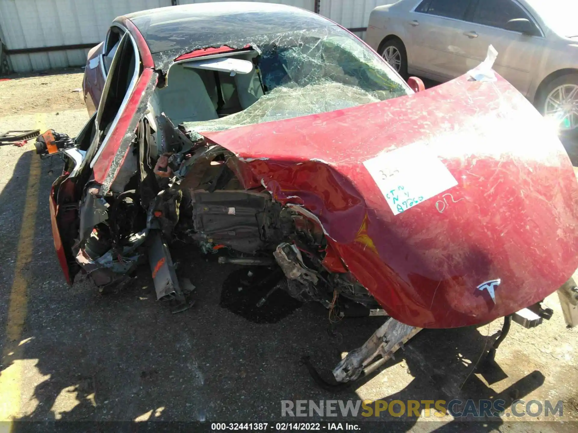 6 Photograph of a damaged car 5YJ3E1EB9KF454301 TESLA MODEL 3 2019