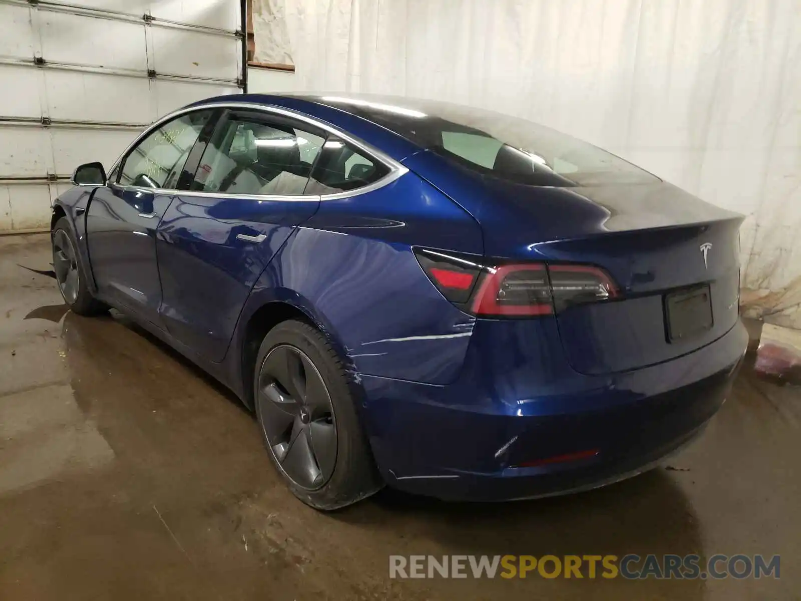 3 Photograph of a damaged car 5YJ3E1EB9KF464942 TESLA MODEL 3 2019