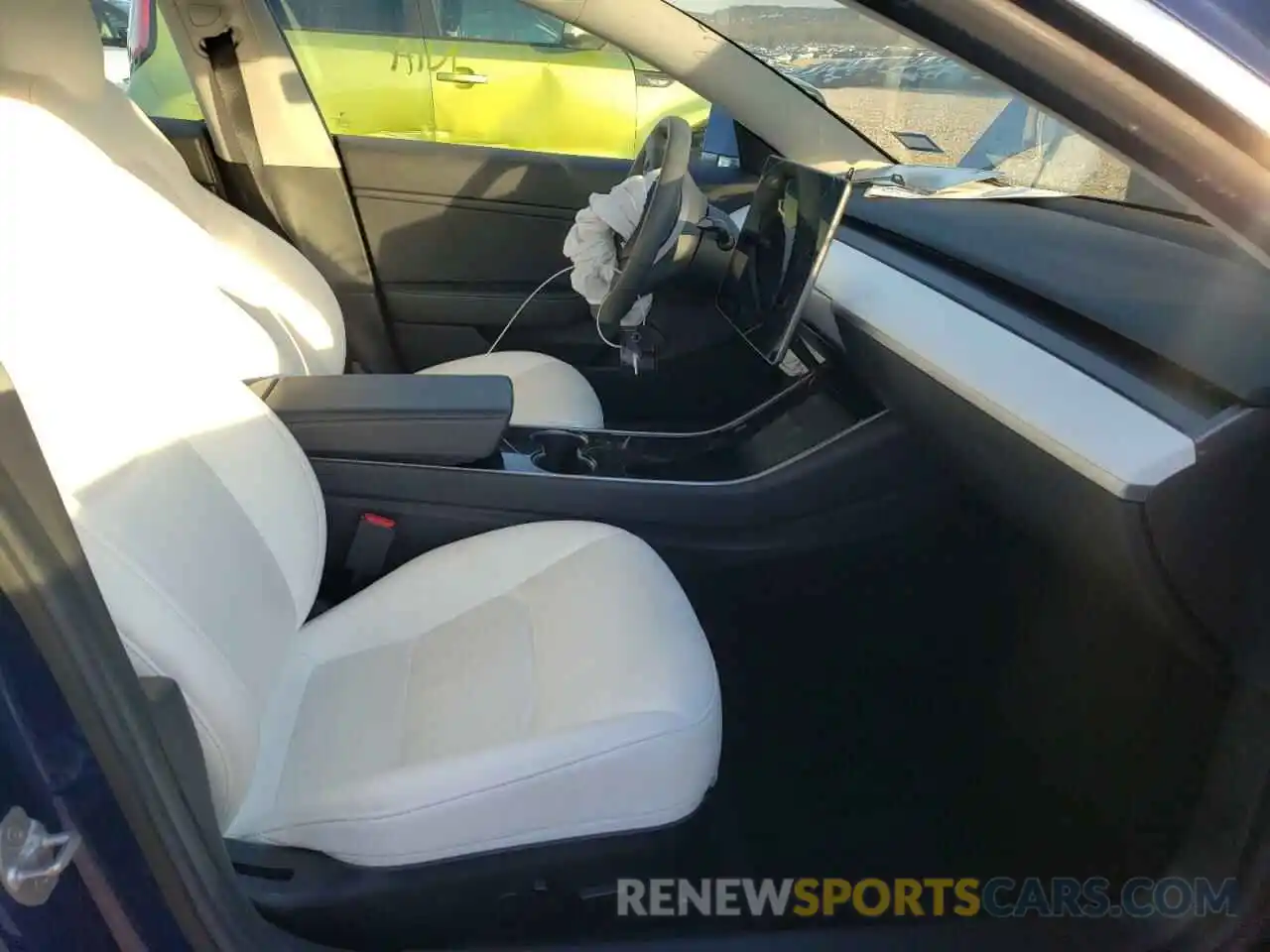 5 Photograph of a damaged car 5YJ3E1EB9KF469512 TESLA MODEL 3 2019