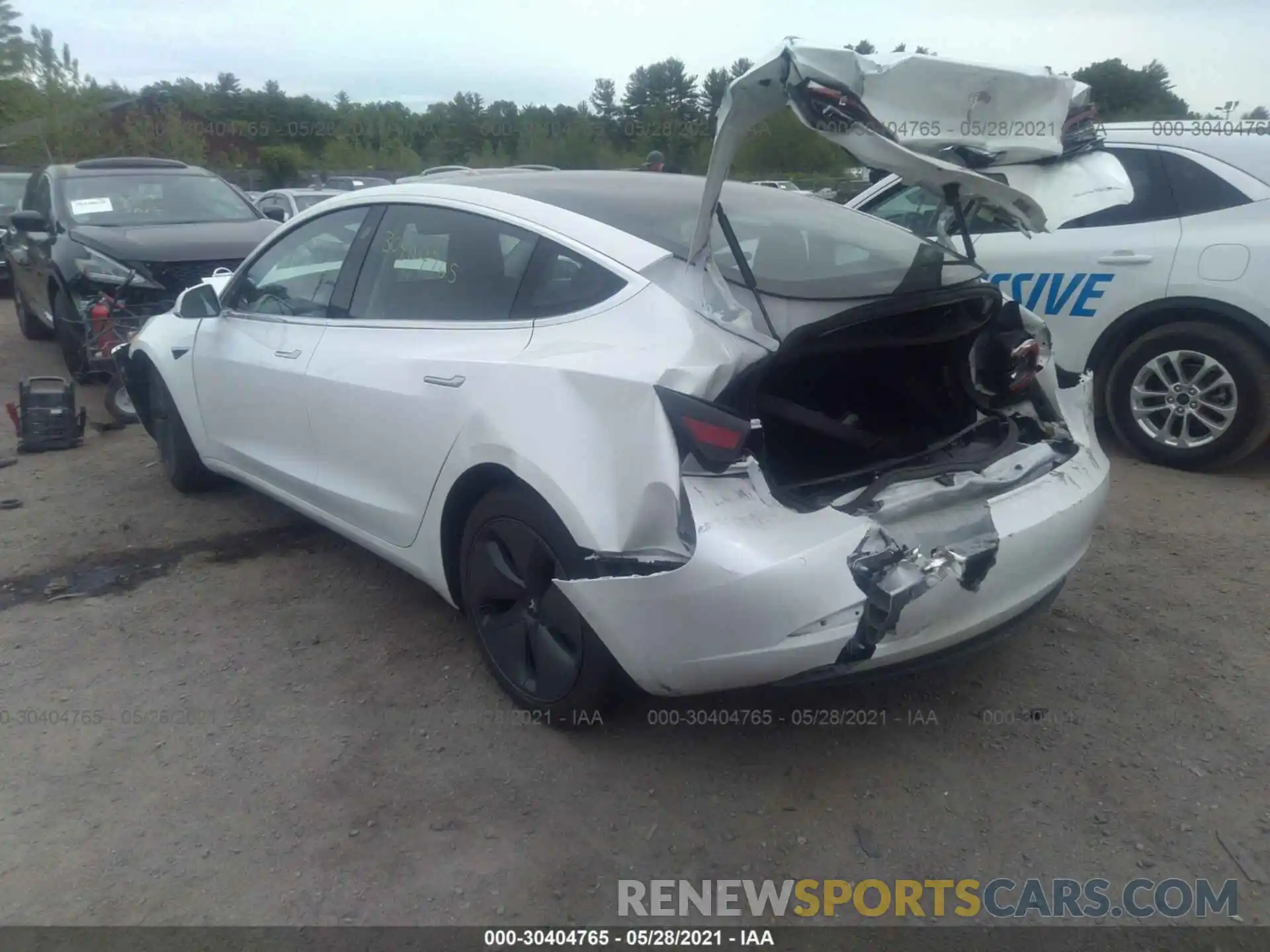 3 Photograph of a damaged car 5YJ3E1EB9KF469851 TESLA MODEL 3 2019