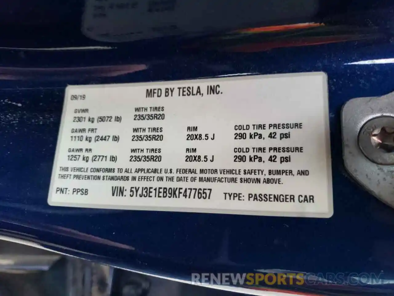 10 Photograph of a damaged car 5YJ3E1EB9KF477657 TESLA MODEL 3 2019