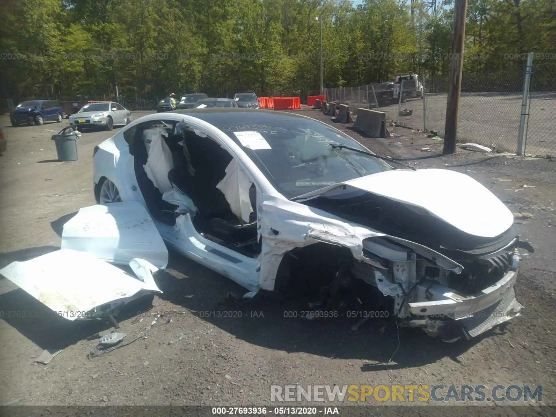 1 Photograph of a damaged car 5YJ3E1EB9KF487007 TESLA MODEL 3 2019