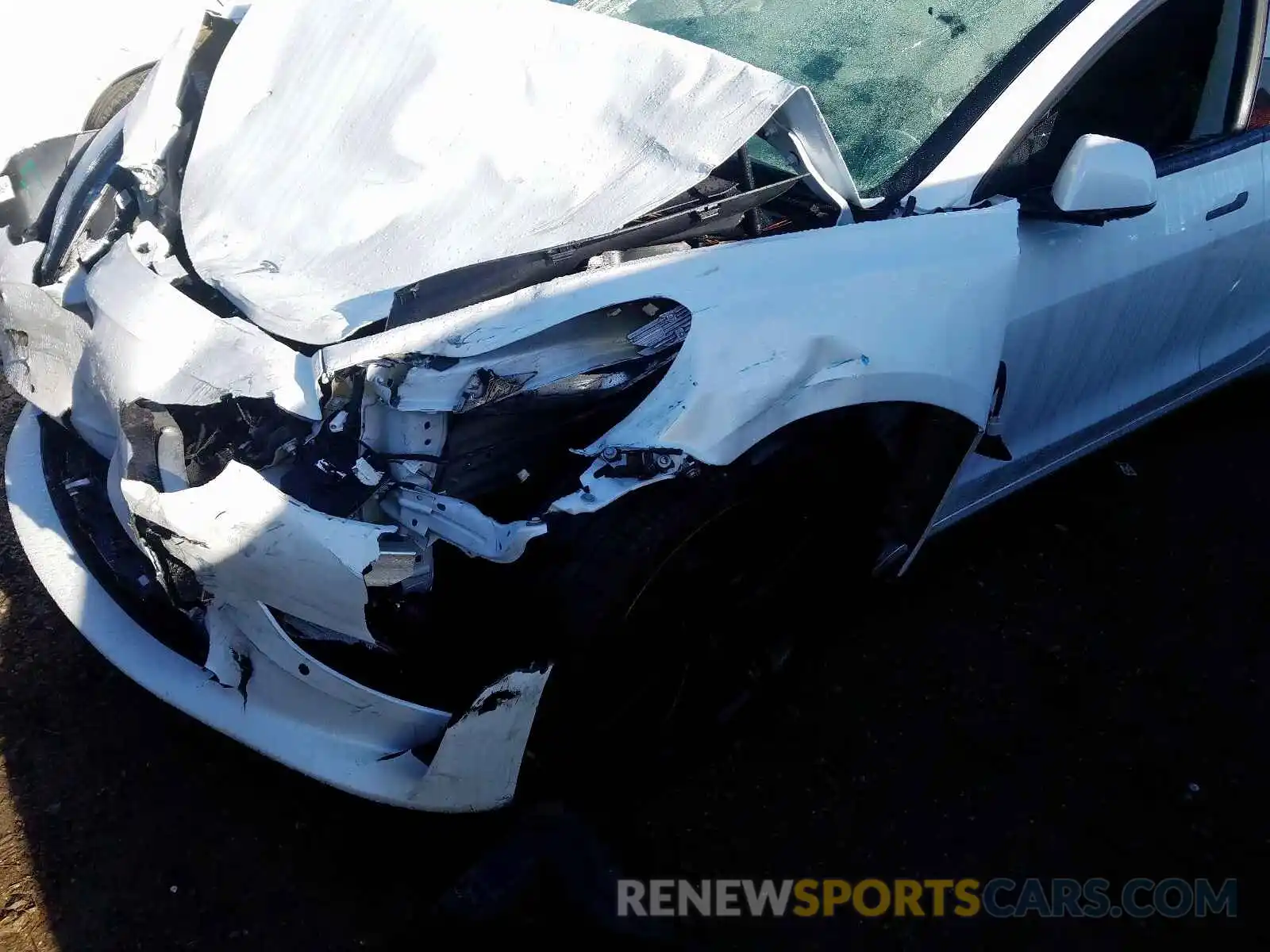 9 Photograph of a damaged car 5YJ3E1EB9KF511225 TESLA MODEL 3 2019