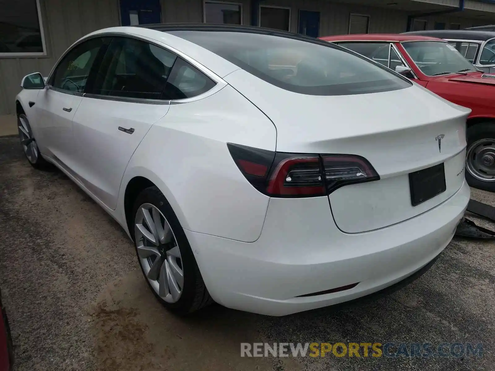 3 Photograph of a damaged car 5YJ3E1EB9KF512083 TESLA MODEL 3 2019