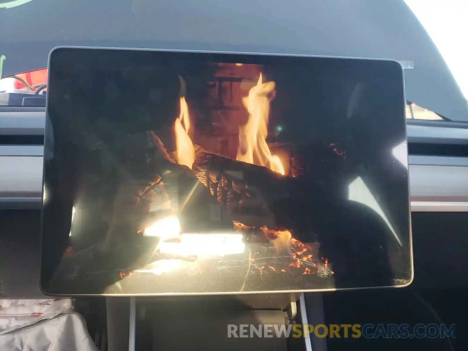 9 Photograph of a damaged car 5YJ3E1EB9KF514237 TESLA MODEL 3 2019