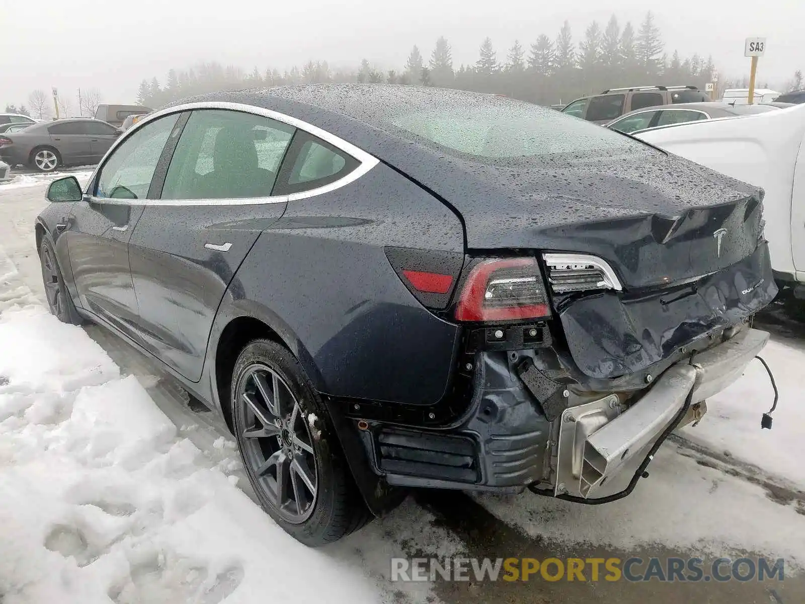 3 Photograph of a damaged car 5YJ3E1EBXKF143752 TESLA MODEL 3 2019