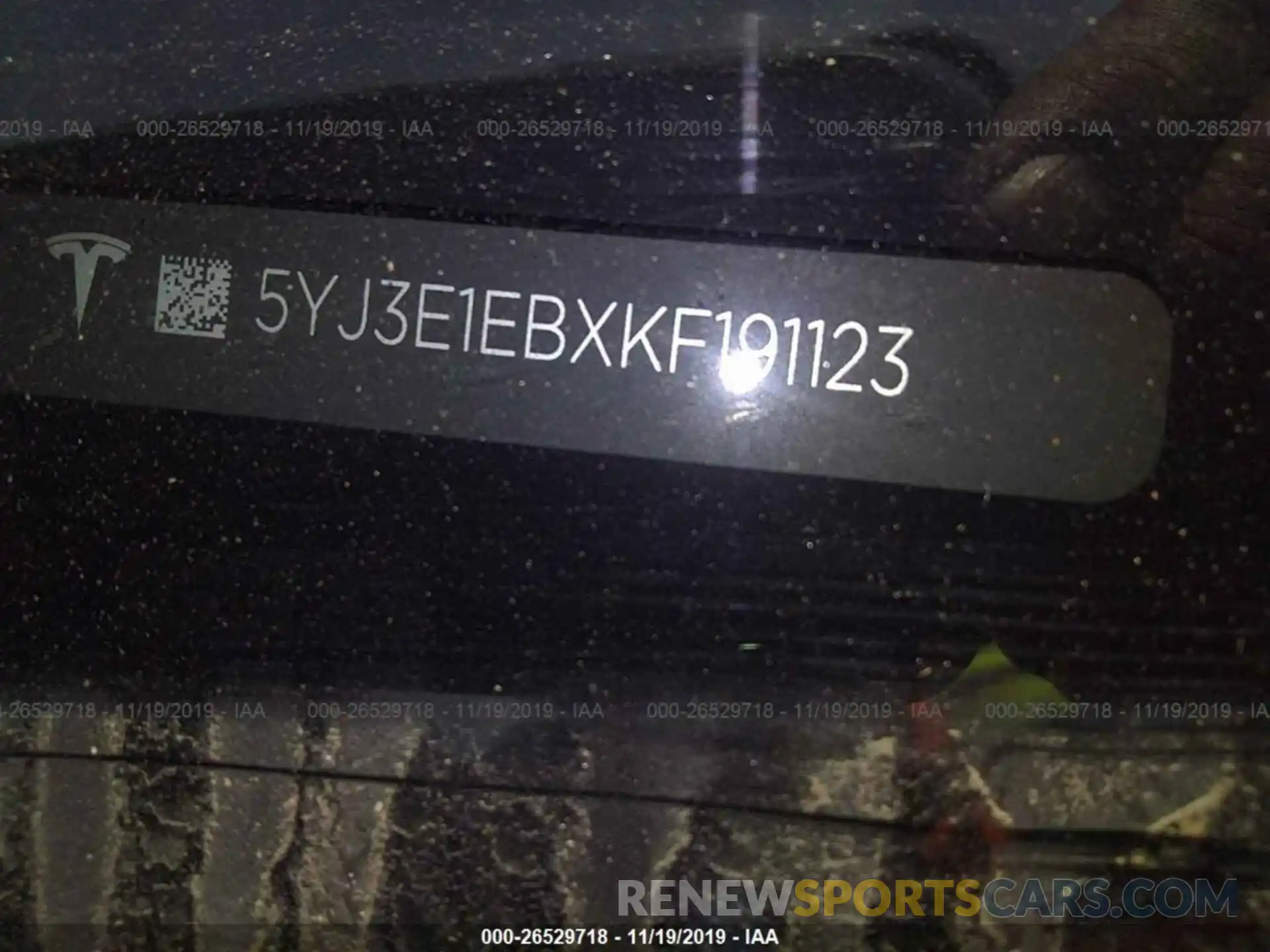 9 Photograph of a damaged car 5YJ3E1EBXKF191123 TESLA MODEL 3 2019