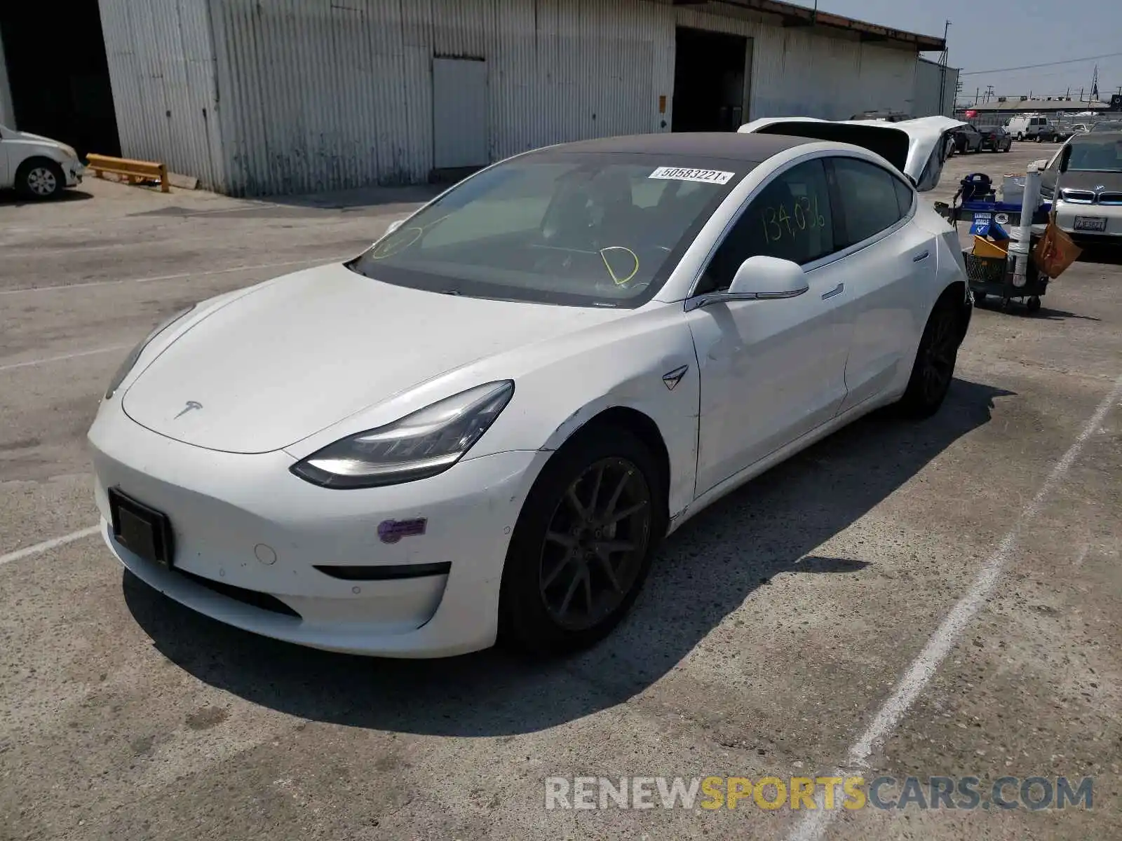 2 Фотография поврежденного автомобиля 5YJ3E1EBXKF191476 TESLA MODEL 3 2019