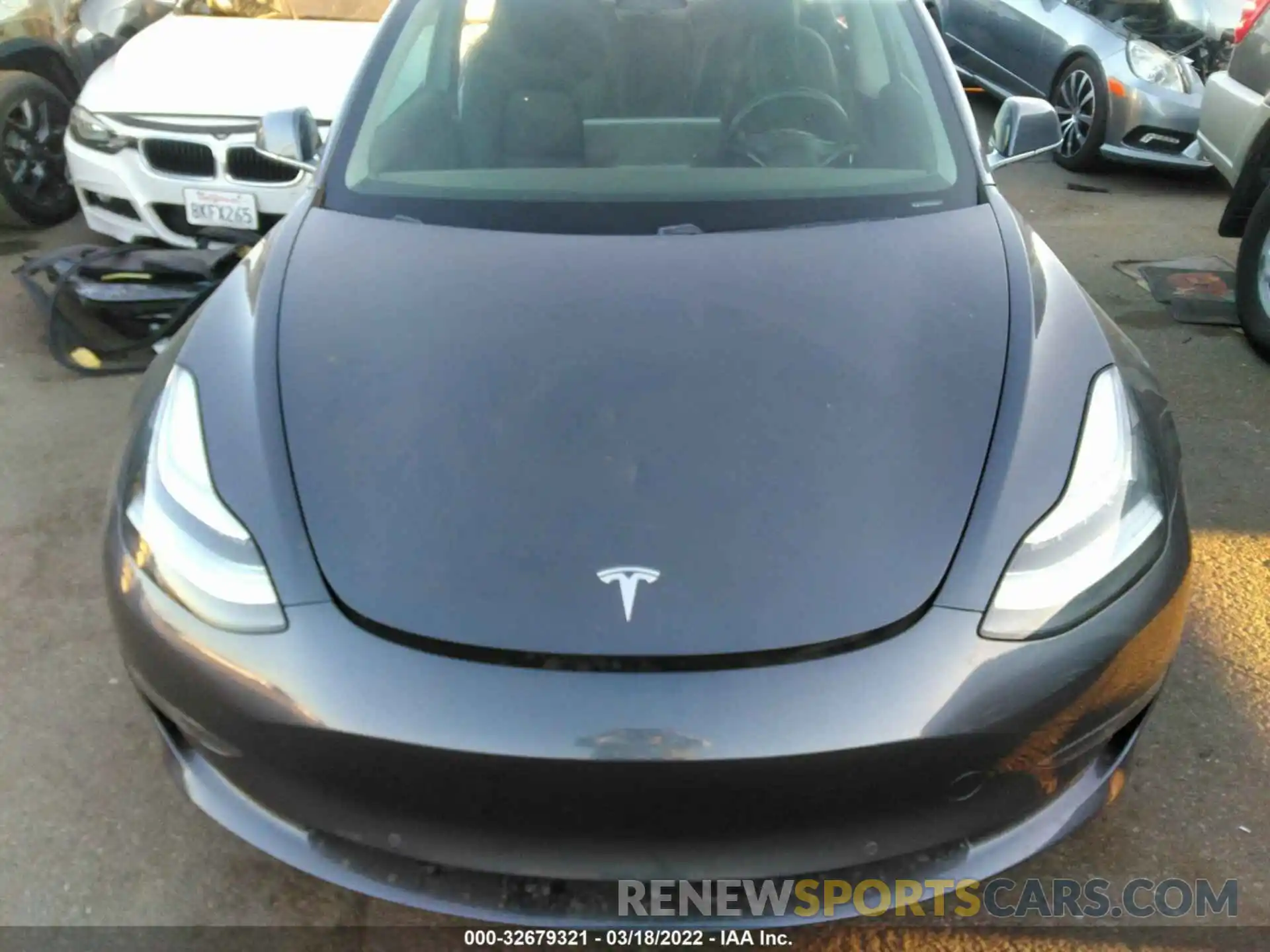 10 Photograph of a damaged car 5YJ3E1EBXKF192160 TESLA MODEL 3 2019