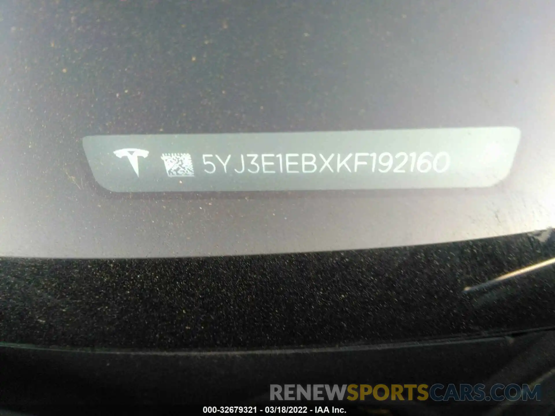 9 Фотография поврежденного автомобиля 5YJ3E1EBXKF192160 TESLA MODEL 3 2019