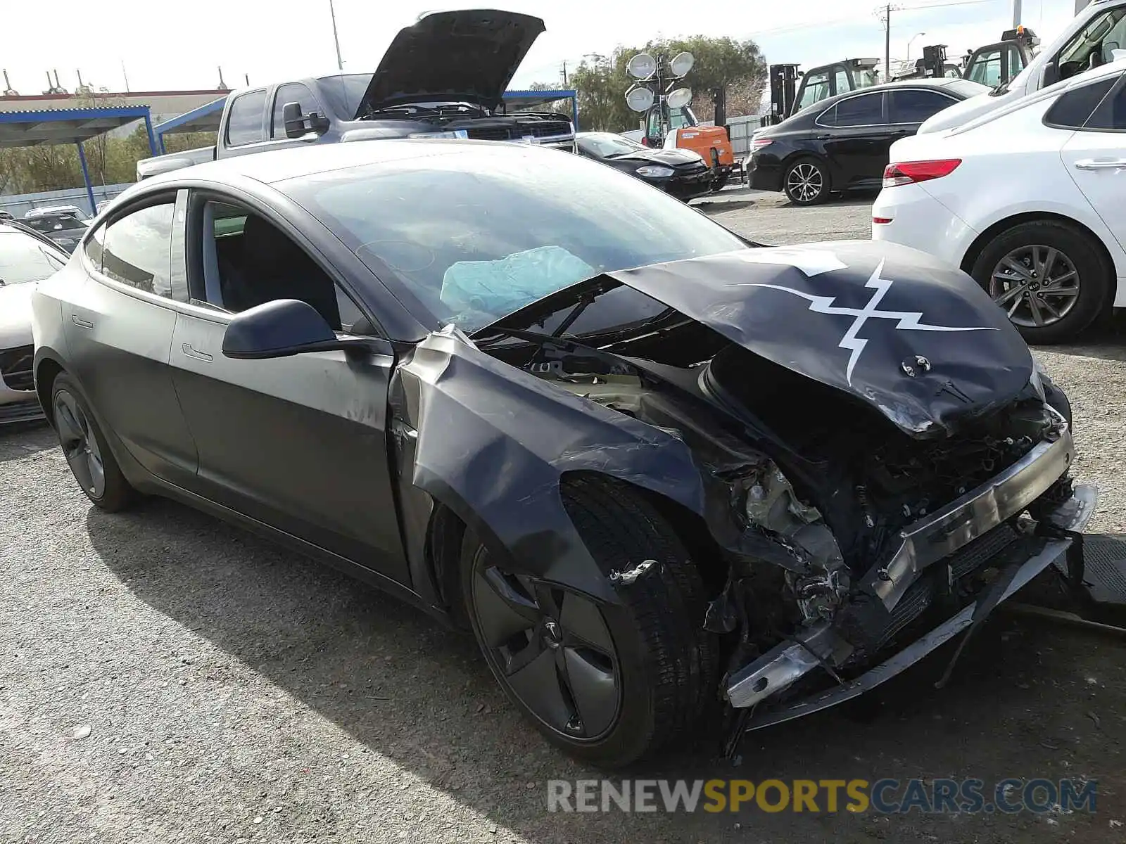 1 Photograph of a damaged car 5YJ3E1EBXKF193535 TESLA MODEL 3 2019