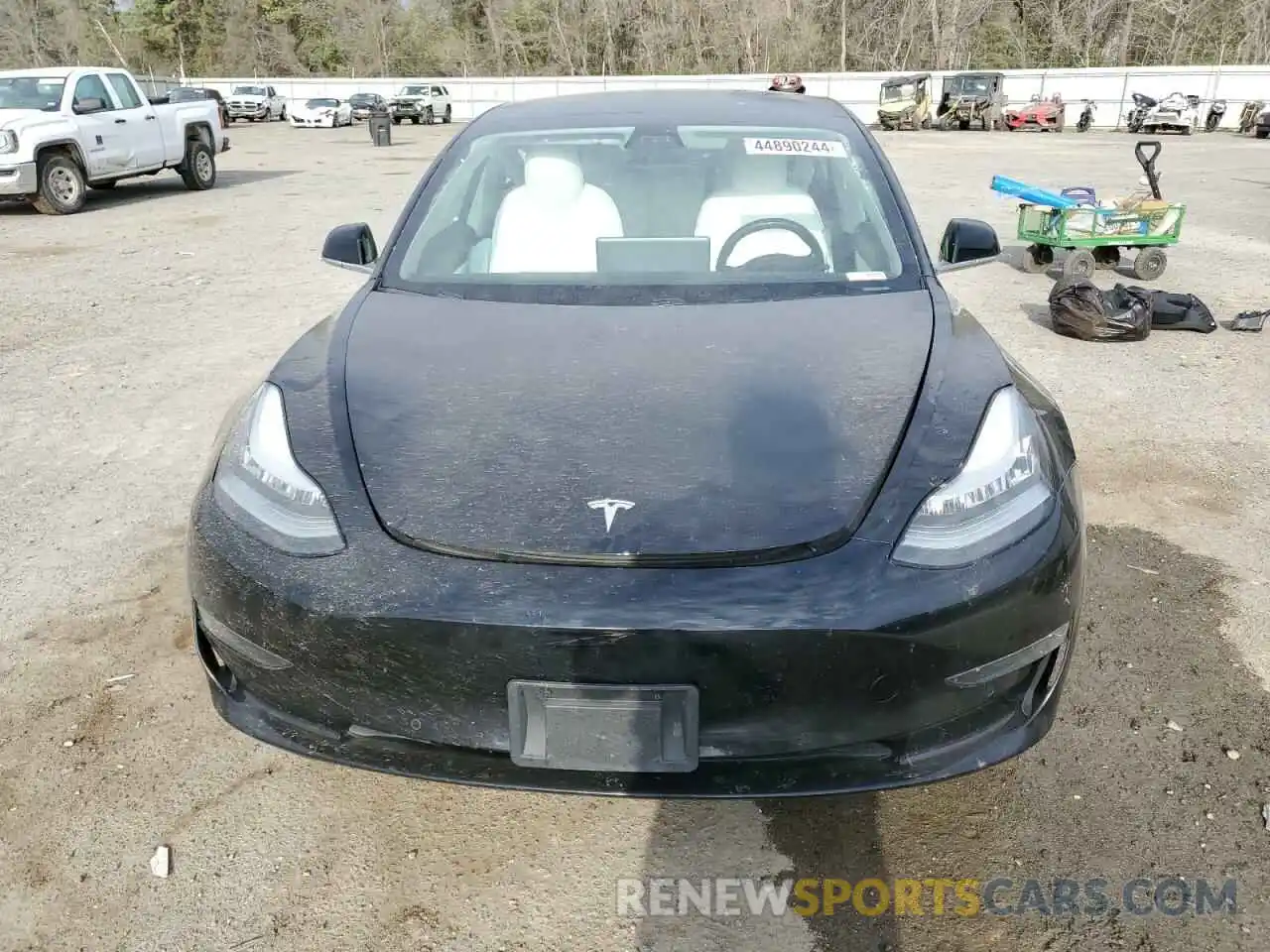 5 Photograph of a damaged car 5YJ3E1EBXKF195365 TESLA MODEL 3 2019