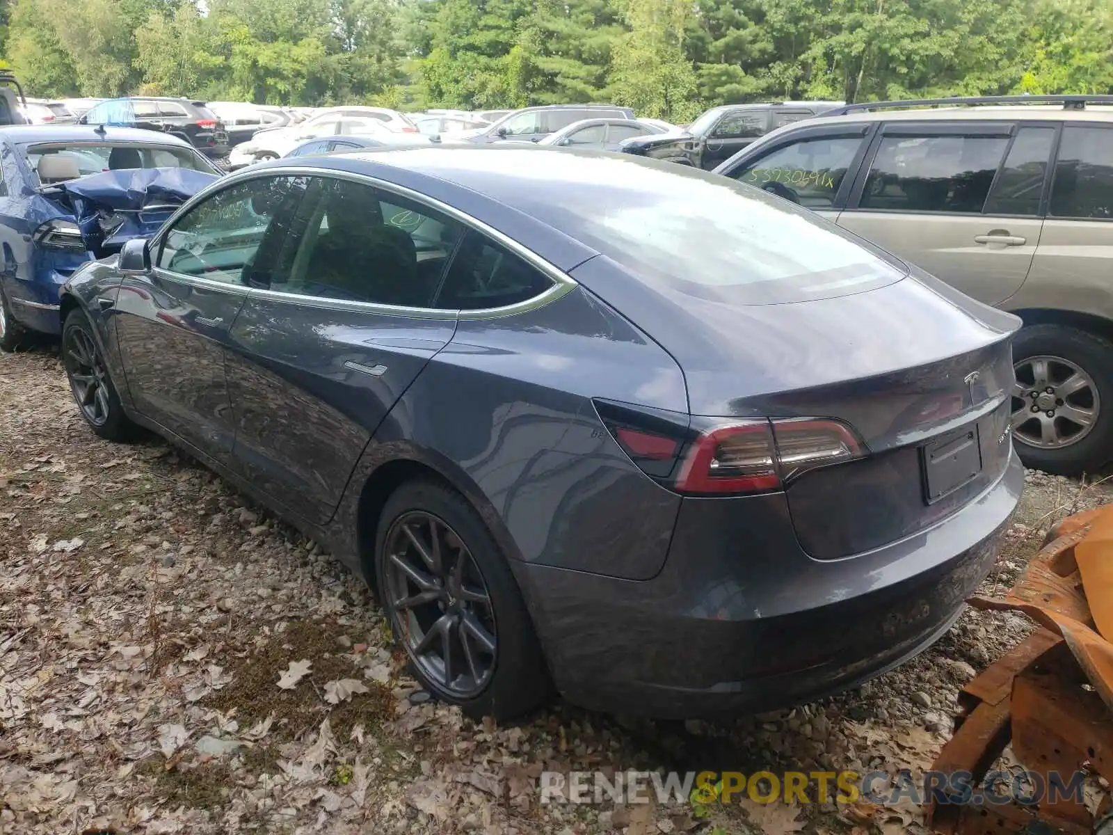 3 Photograph of a damaged car 5YJ3E1EBXKF205795 TESLA MODEL 3 2019