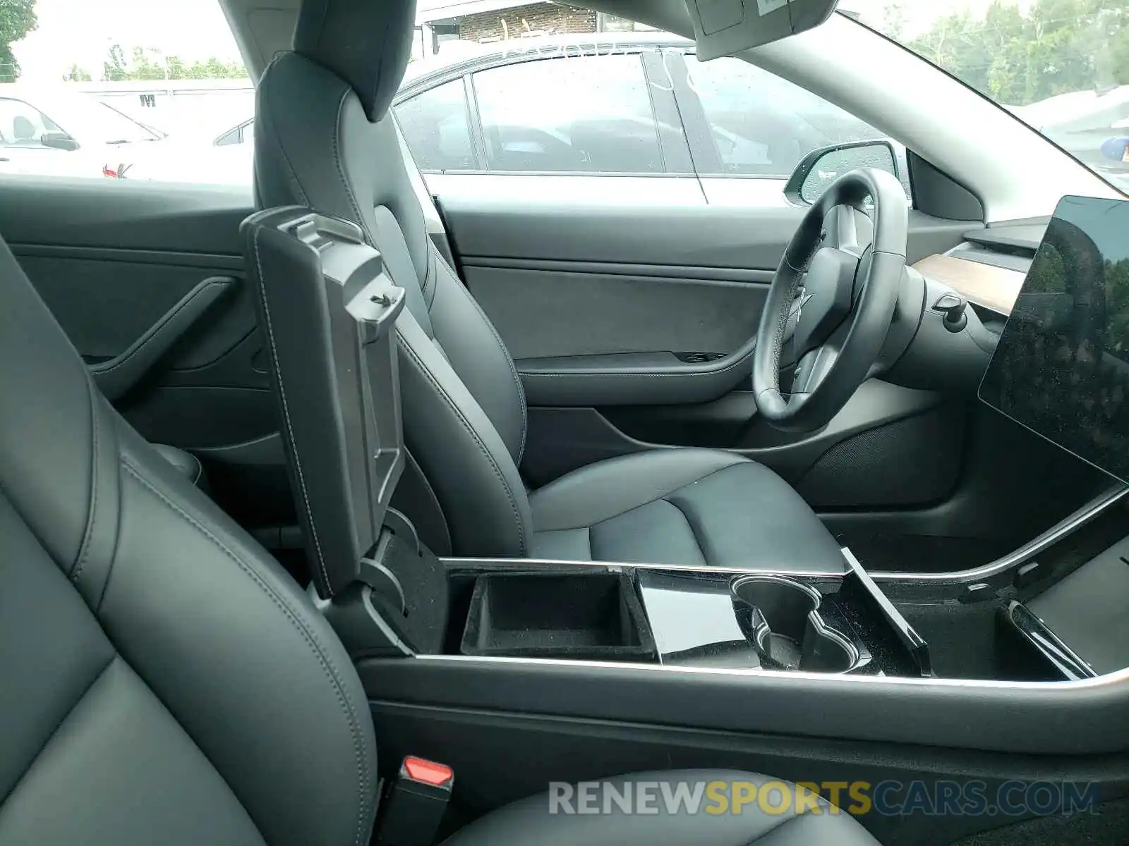 5 Photograph of a damaged car 5YJ3E1EBXKF205795 TESLA MODEL 3 2019