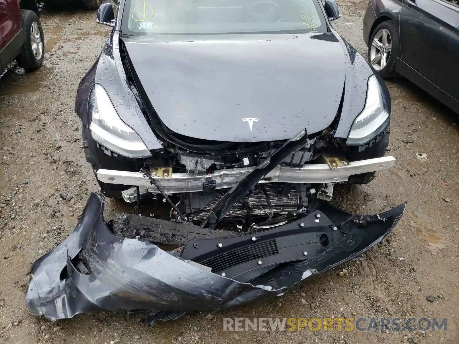 9 Photograph of a damaged car 5YJ3E1EBXKF205795 TESLA MODEL 3 2019