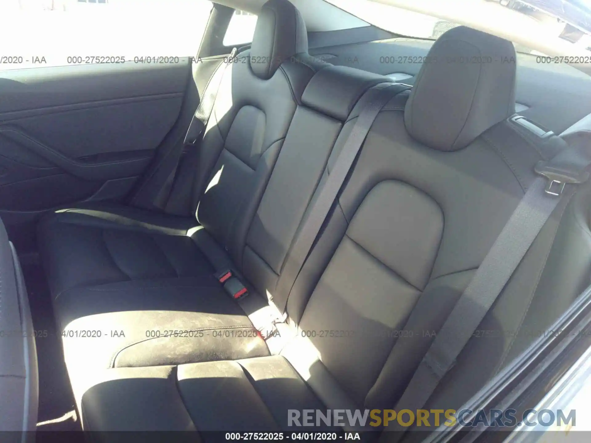 8 Photograph of a damaged car 5YJ3E1EBXKF208597 TESLA MODEL 3 2019