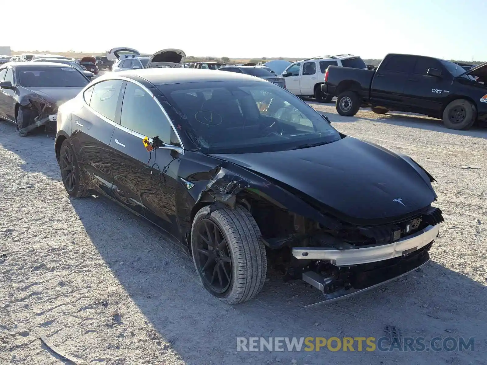 1 Photograph of a damaged car 5YJ3E1EBXKF208874 TESLA MODEL 3 2019