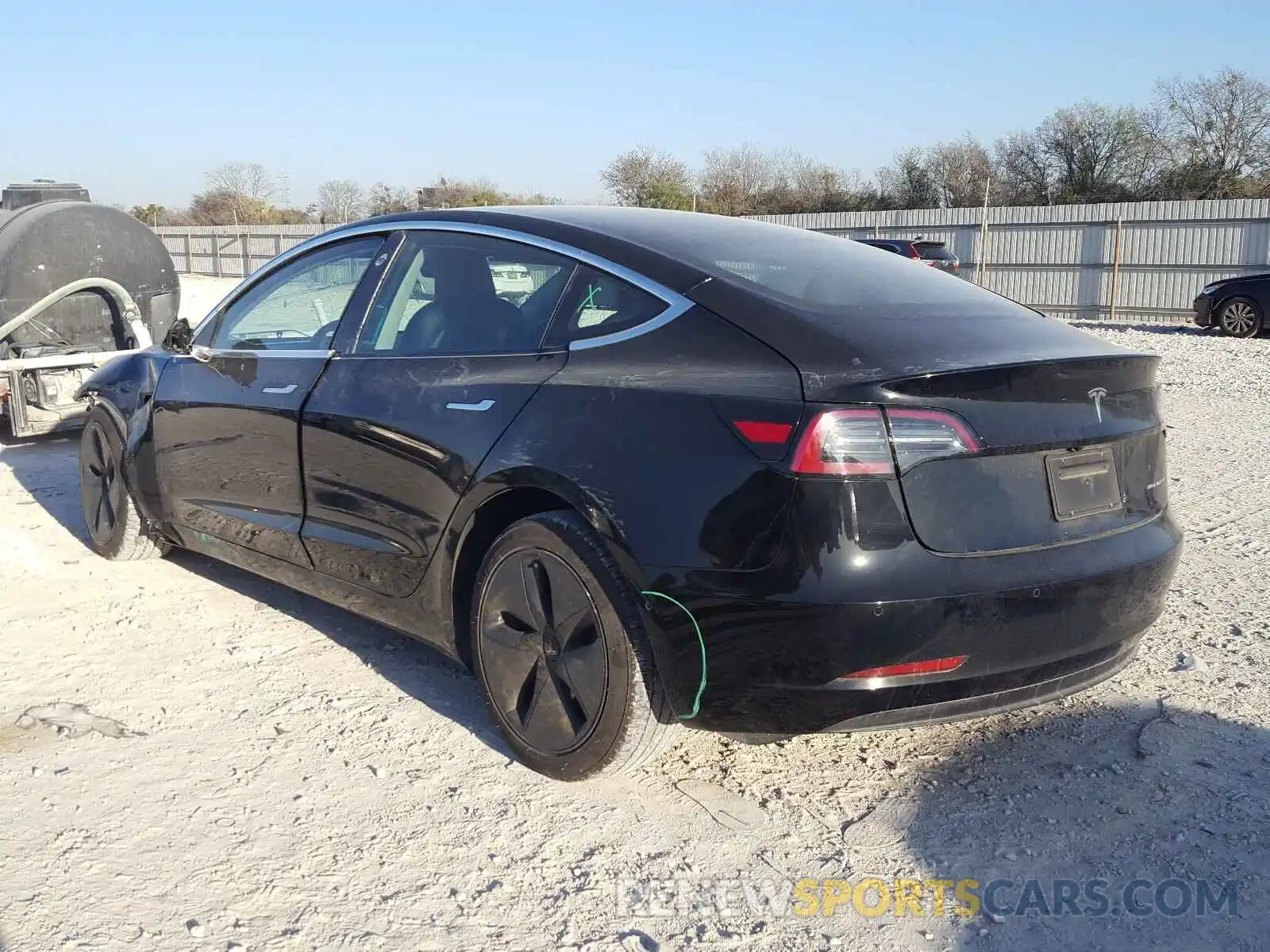 3 Фотография поврежденного автомобиля 5YJ3E1EBXKF208874 TESLA MODEL 3 2019