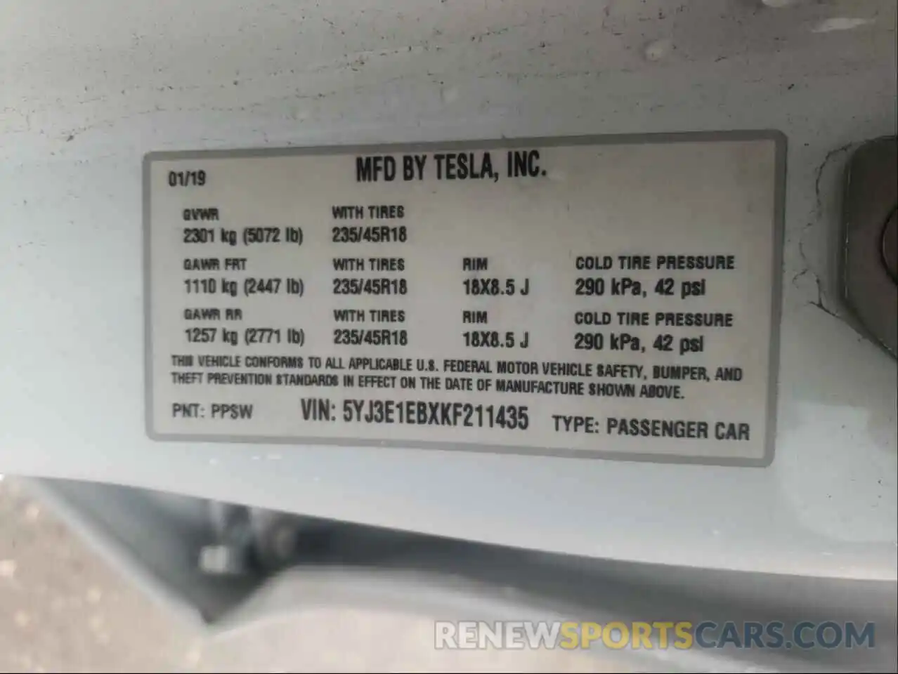 10 Photograph of a damaged car 5YJ3E1EBXKF211435 TESLA MODEL 3 2019