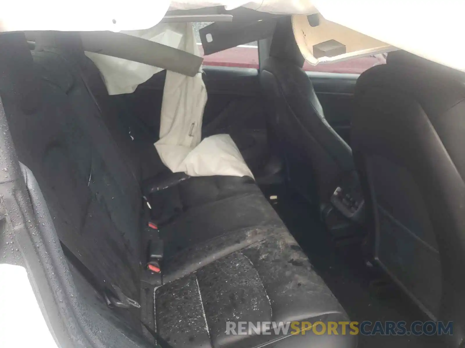 6 Photograph of a damaged car 5YJ3E1EBXKF211435 TESLA MODEL 3 2019