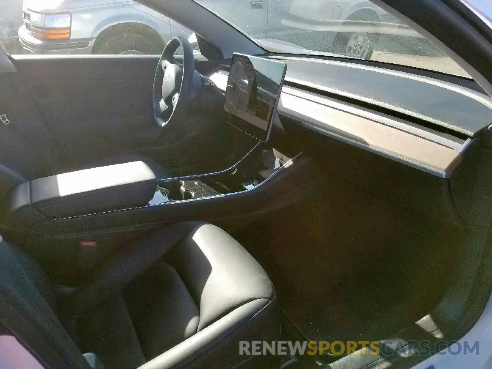 5 Photograph of a damaged car 5YJ3E1EBXKF211452 TESLA MODEL 3 2019