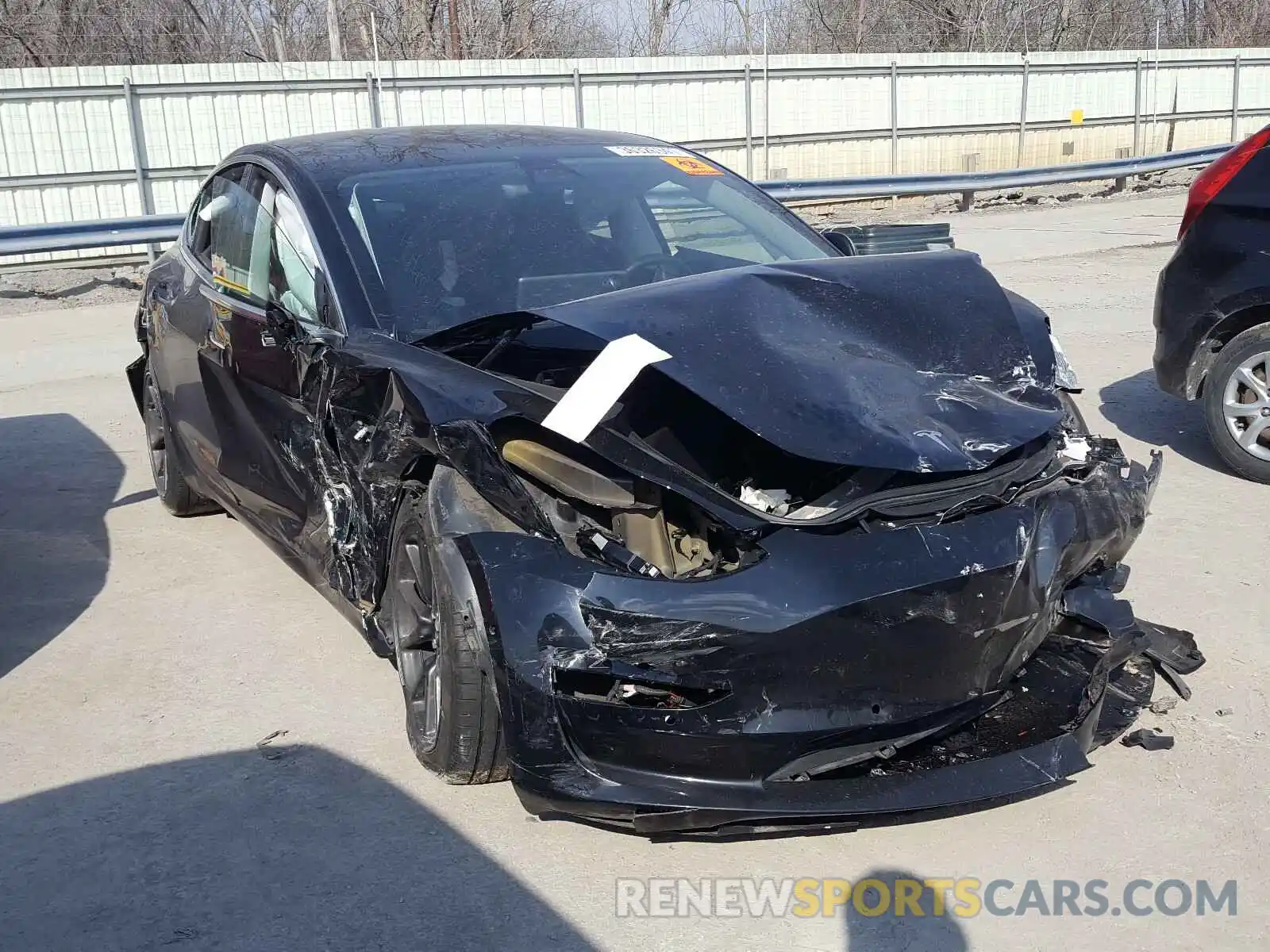 1 Photograph of a damaged car 5YJ3E1EBXKF359259 TESLA MODEL 3 2019