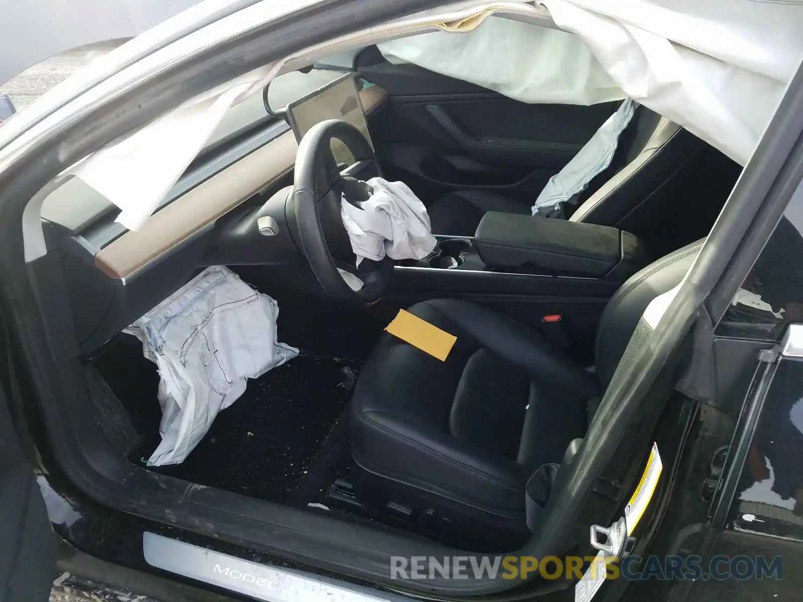 5 Photograph of a damaged car 5YJ3E1EBXKF359259 TESLA MODEL 3 2019