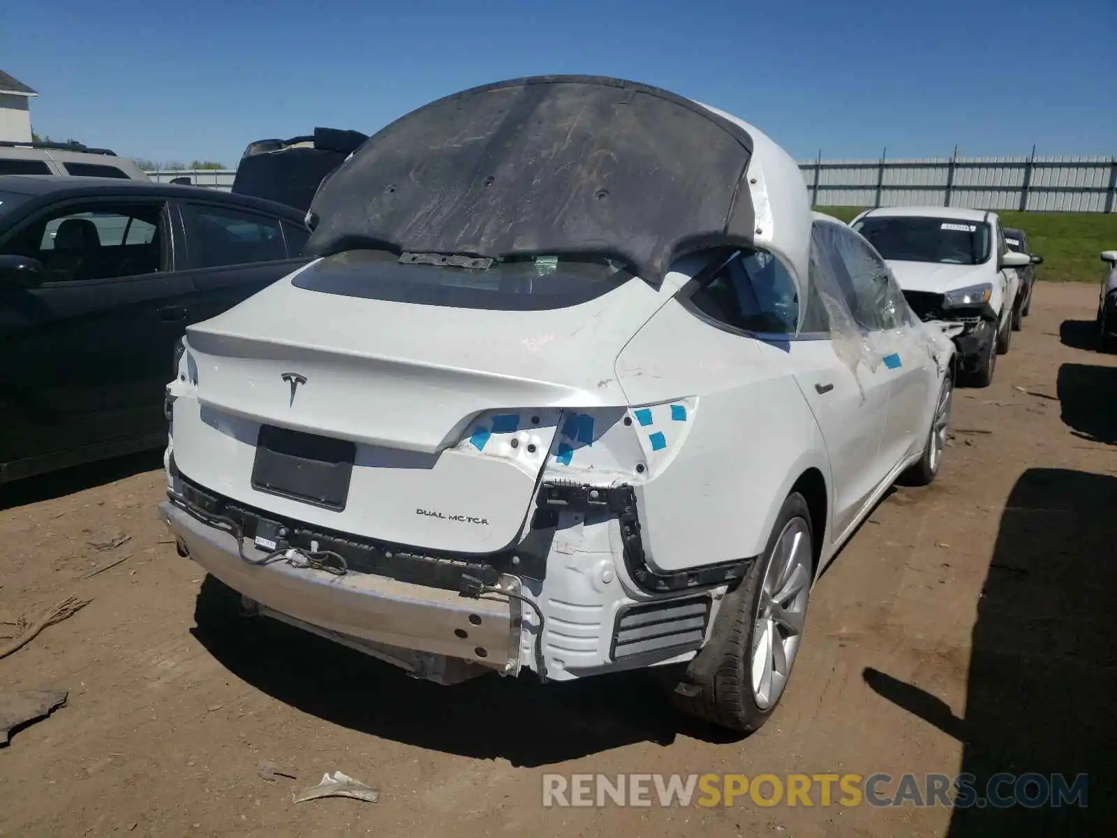 4 Photograph of a damaged car 5YJ3E1EBXKF365157 TESLA MODEL 3 2019