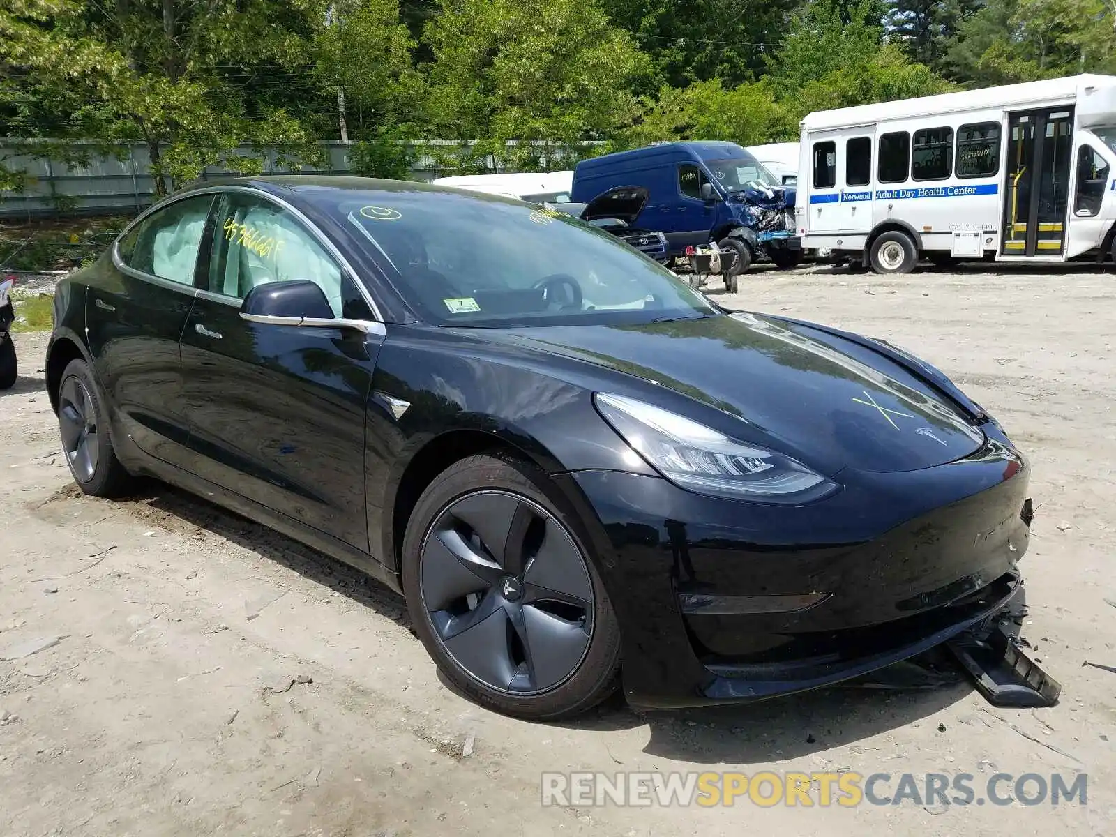 1 Photograph of a damaged car 5YJ3E1EBXKF385070 TESLA MODEL 3 2019