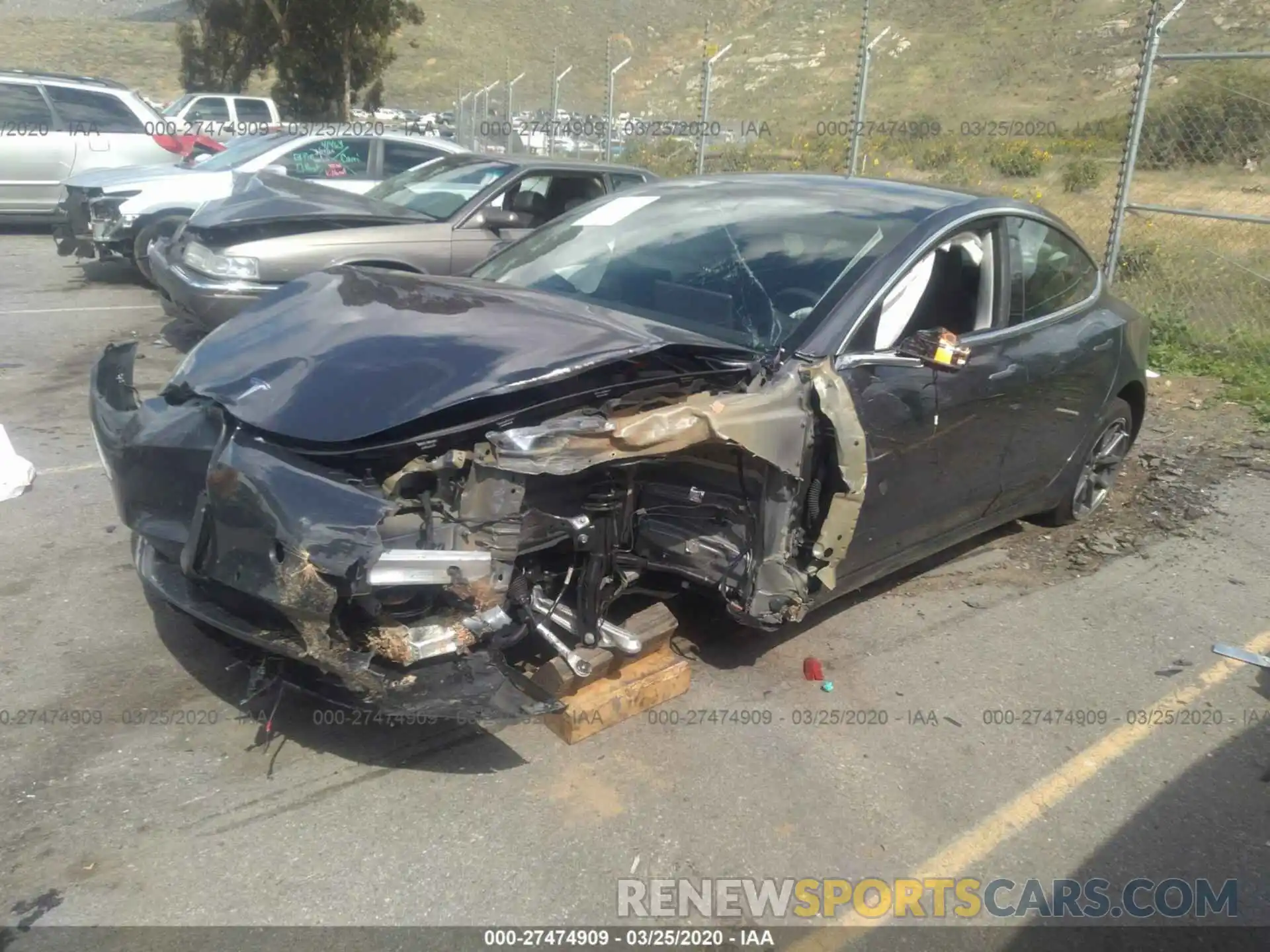 2 Photograph of a damaged car 5YJ3E1EBXKF386784 TESLA MODEL 3 2019