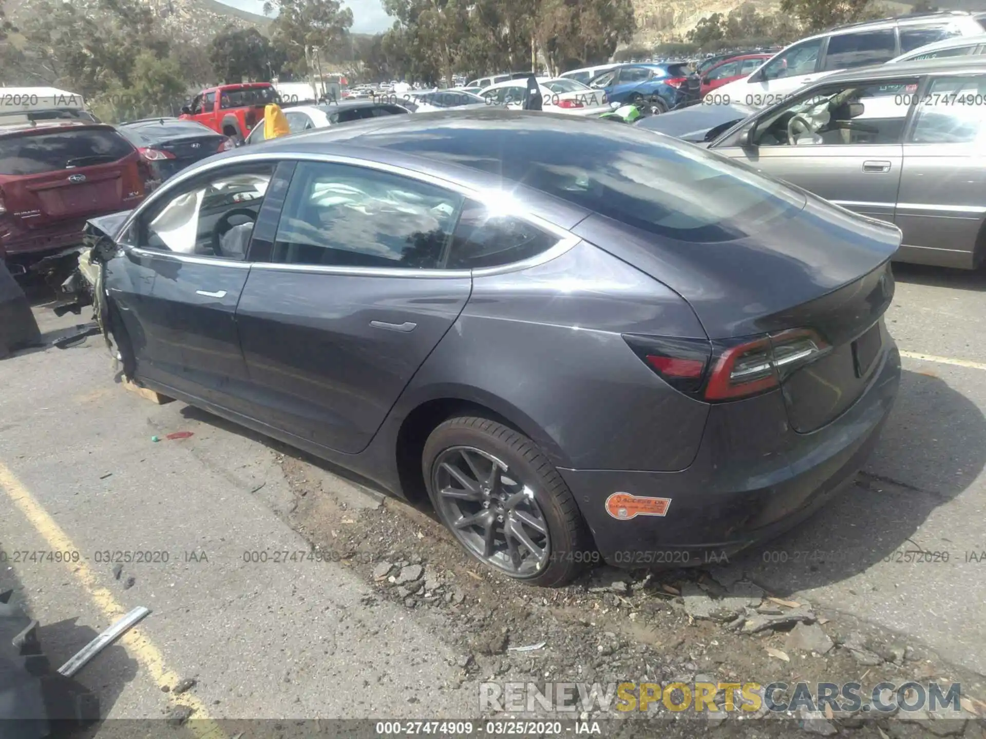 3 Photograph of a damaged car 5YJ3E1EBXKF386784 TESLA MODEL 3 2019