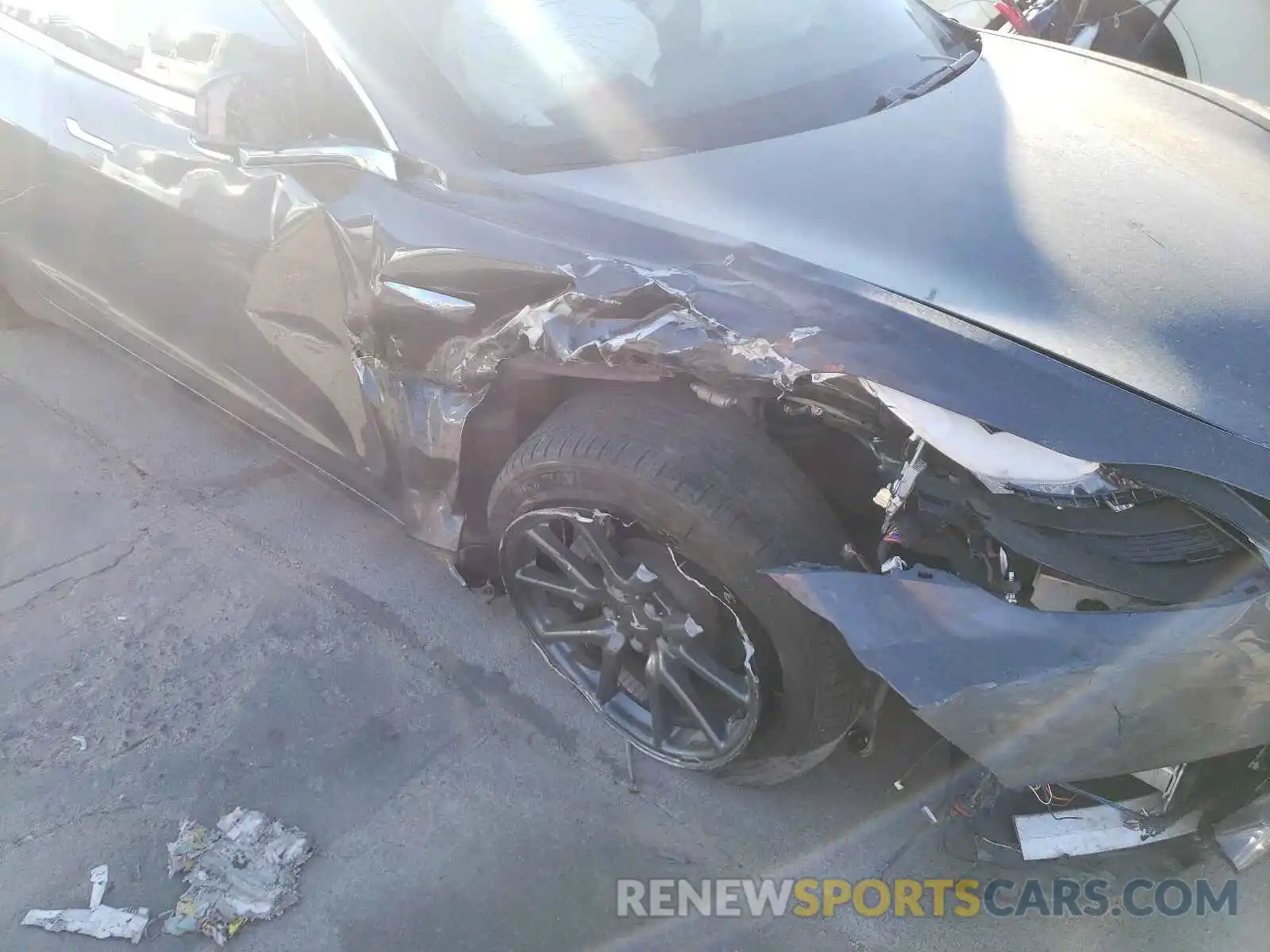 10 Photograph of a damaged car 5YJ3E1EBXKF386915 TESLA MODEL 3 2019