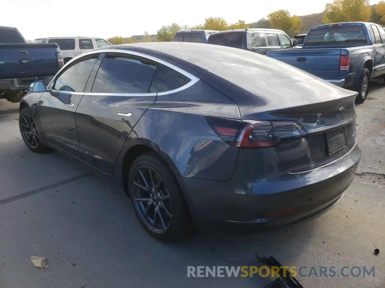 3 Photograph of a damaged car 5YJ3E1EBXKF386915 TESLA MODEL 3 2019