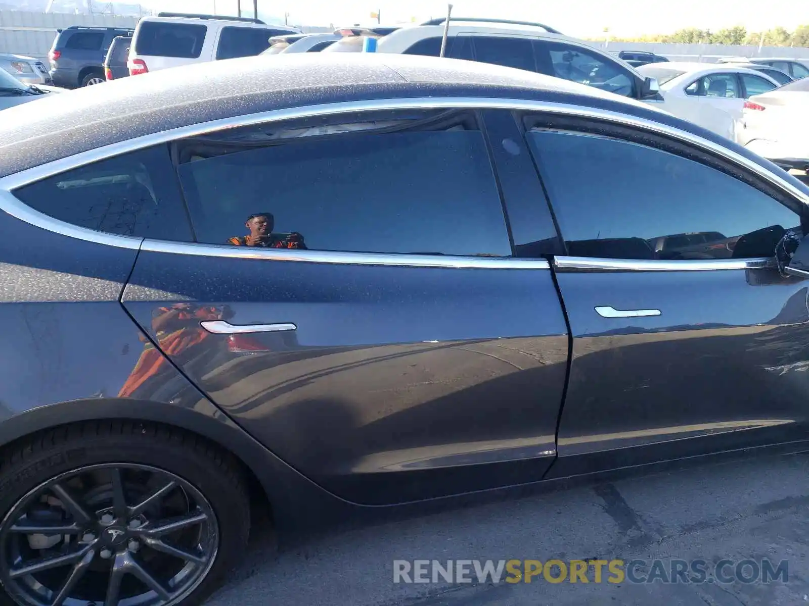 6 Photograph of a damaged car 5YJ3E1EBXKF386915 TESLA MODEL 3 2019