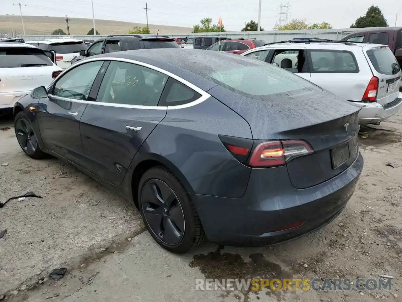 3 Photograph of a damaged car 5YJ3E1EBXKF386946 TESLA MODEL 3 2019