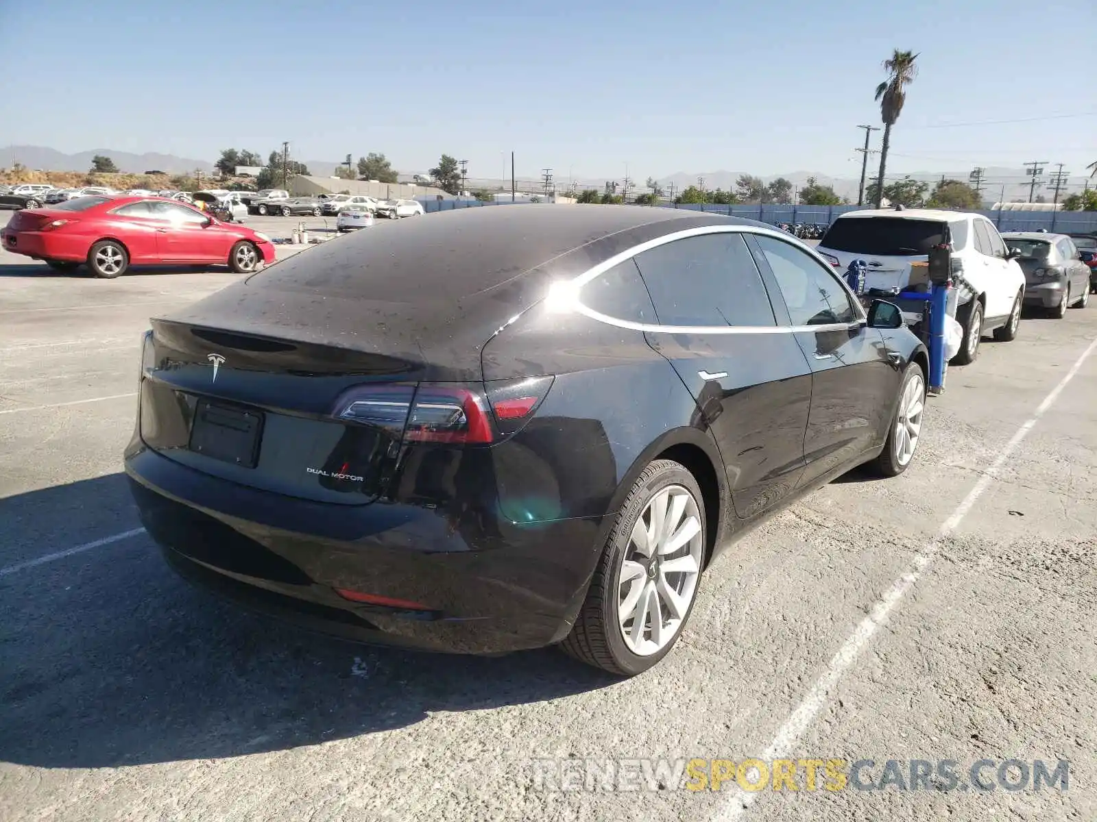 4 Photograph of a damaged car 5YJ3E1EBXKF388714 TESLA MODEL 3 2019