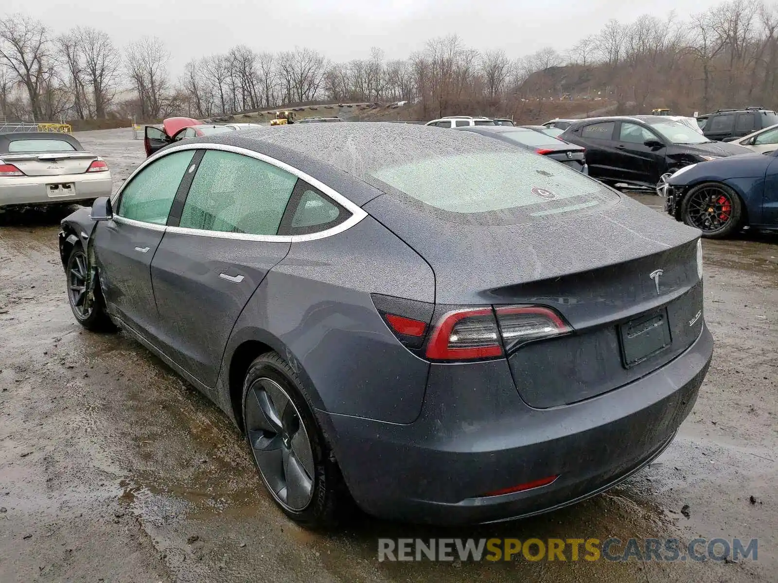 3 Photograph of a damaged car 5YJ3E1EBXKF390818 TESLA MODEL 3 2019