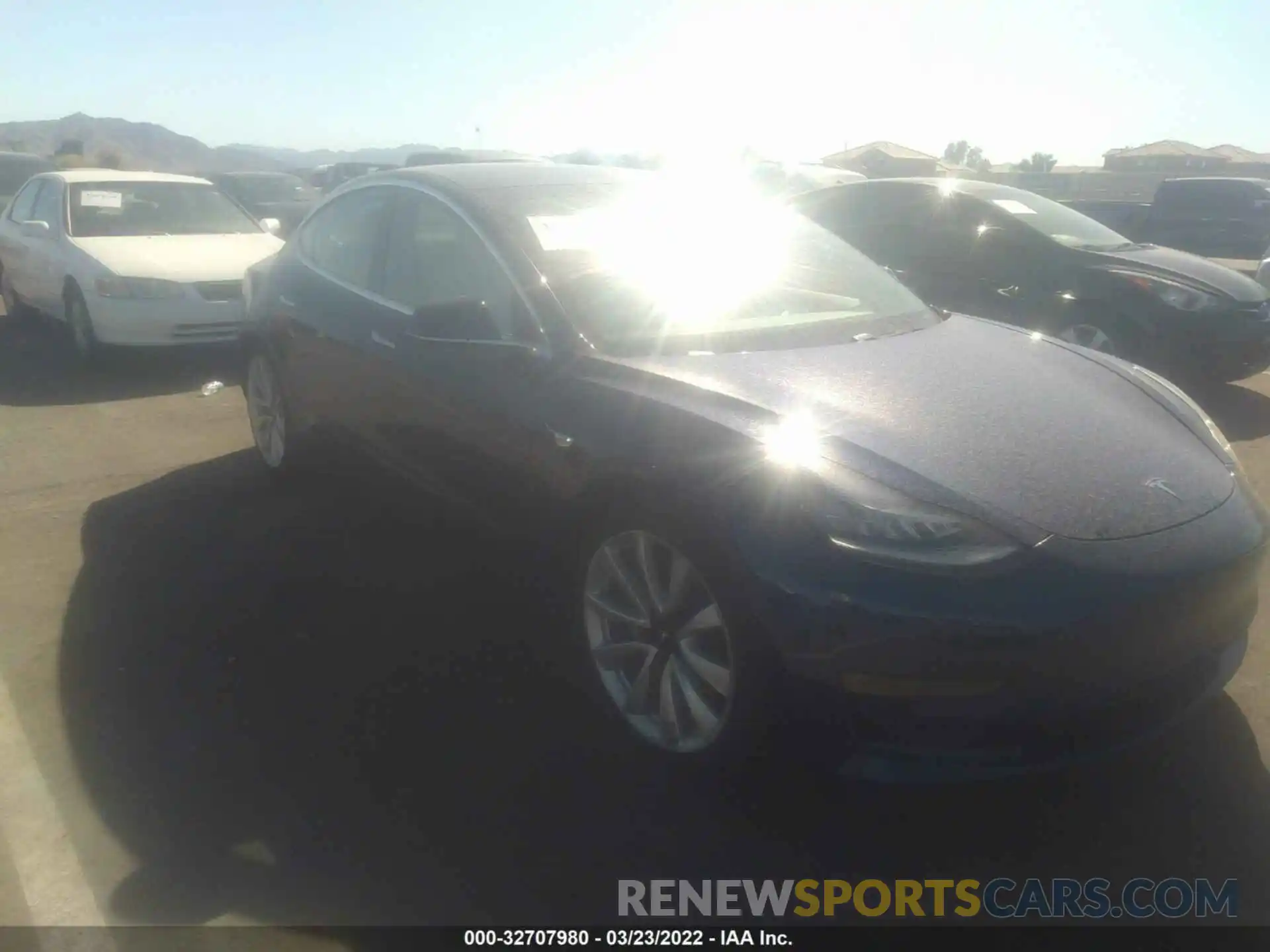 1 Photograph of a damaged car 5YJ3E1EBXKF392021 TESLA MODEL 3 2019