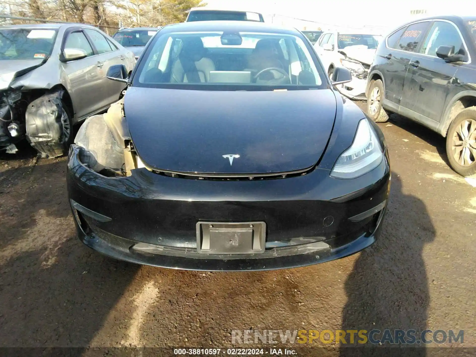 12 Photograph of a damaged car 5YJ3E1EBXKF406533 TESLA MODEL 3 2019