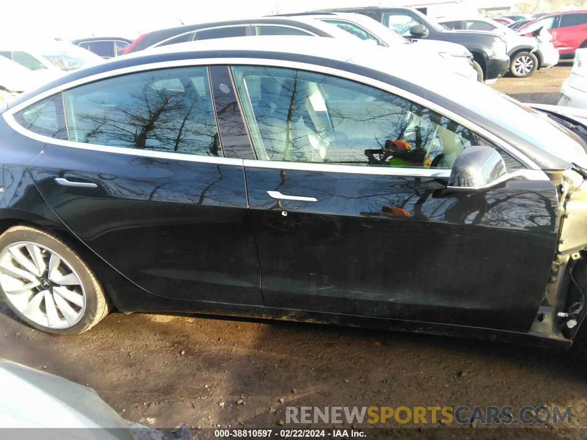 13 Photograph of a damaged car 5YJ3E1EBXKF406533 TESLA MODEL 3 2019